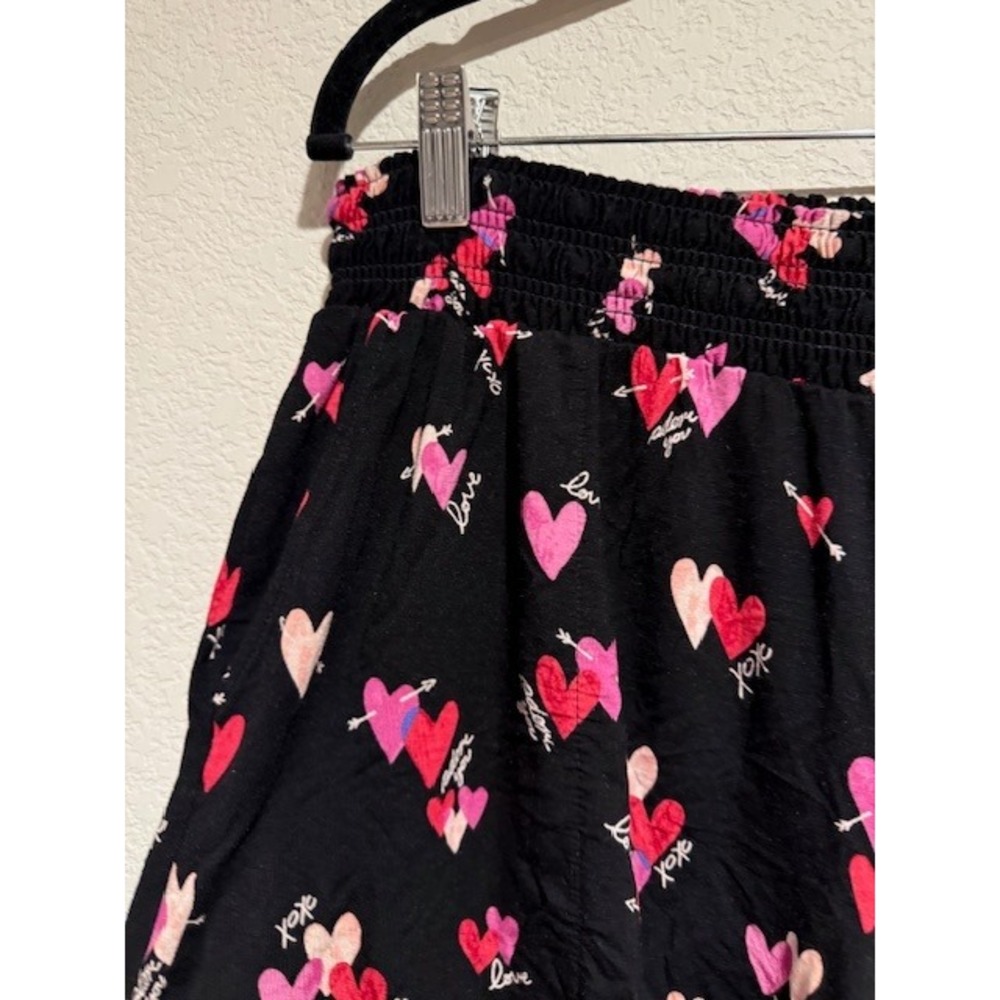 Soma Intimates Cool nights Pink Lace Trim Camisole and Heart Pajama Shorts Large - Picture 7 of 10